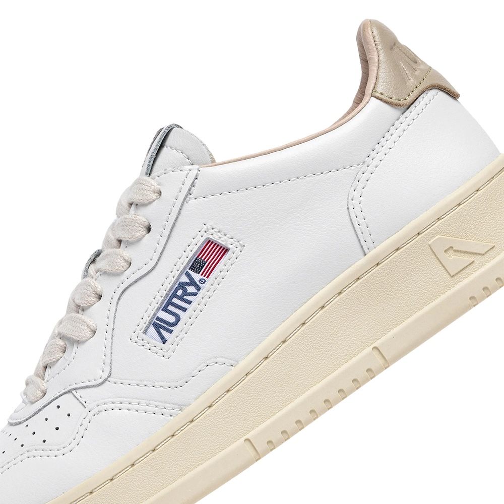 MEDALIST LOW WOMAN LEATHER/LEATHER Women's Sneakers, White/Tidfoam