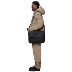 MESSENGER BAG Crossbody Bag, Black