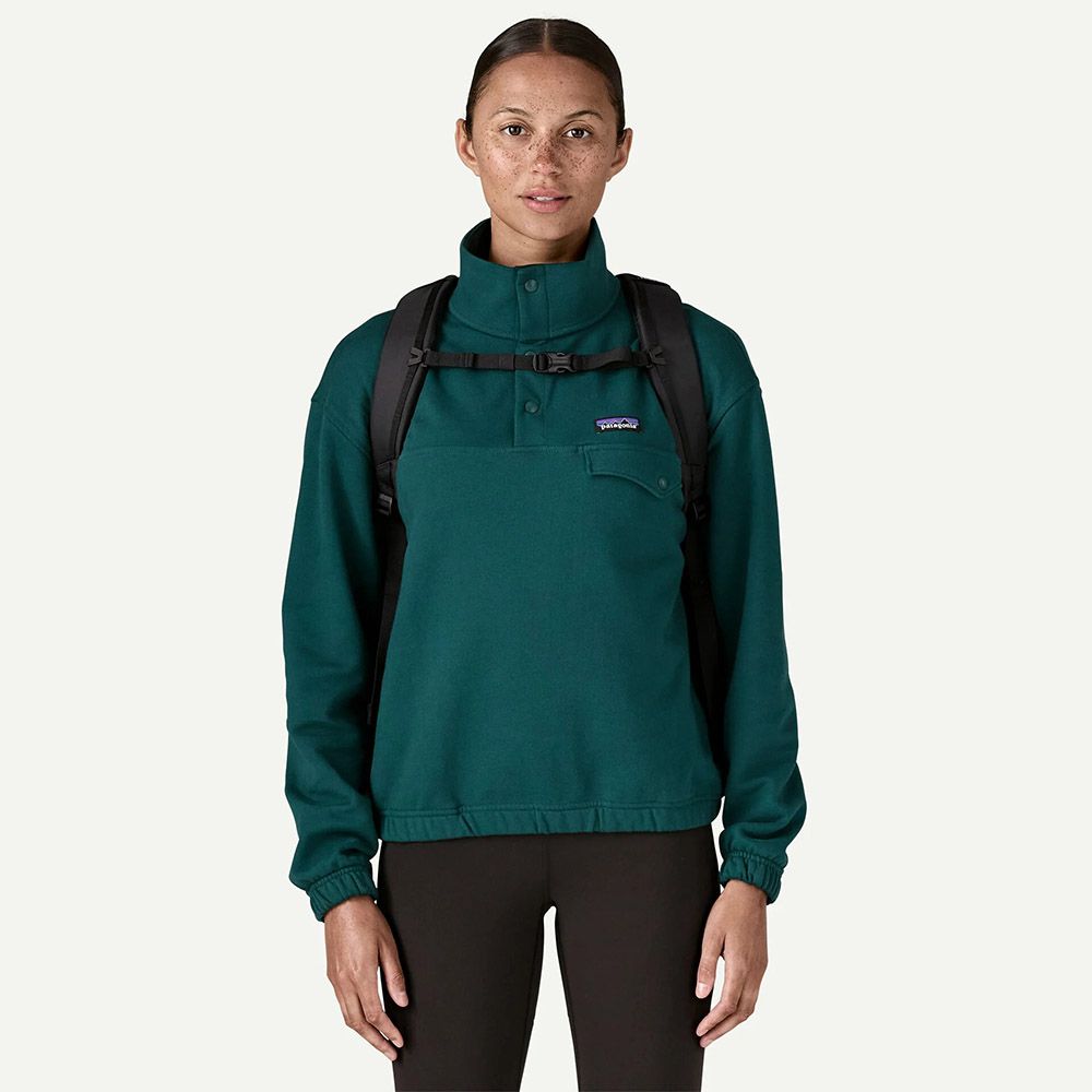 Atom Daypack 24L Unisex Backpack, Black