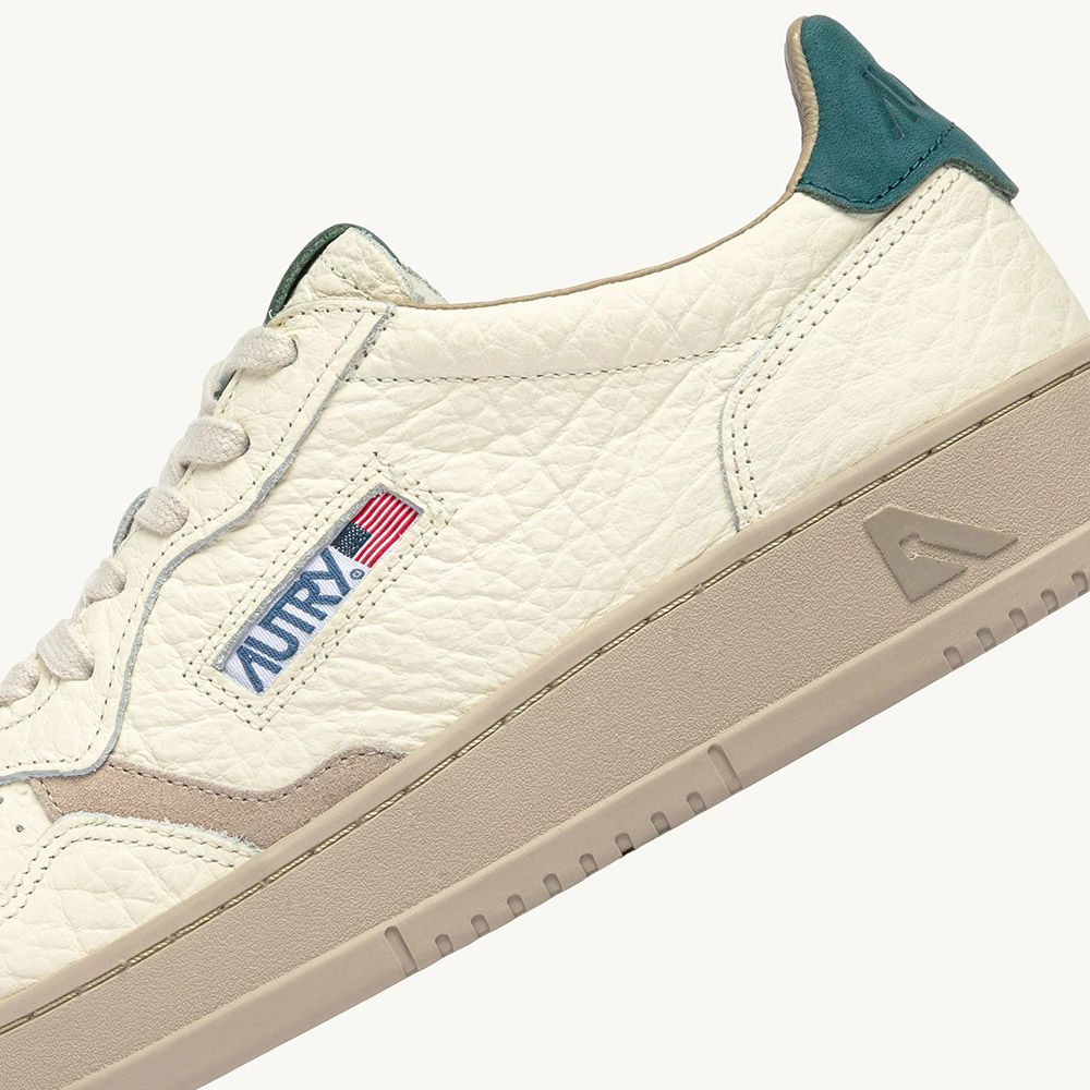 MEDALIST LOW MAN NBK/ELE/SUEDE Feather Gray/Dark Sea