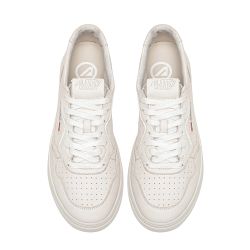MEDALIST LOW MAN SOLID GOAT White