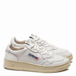AUTRY MEDALIST LOW W LEATHER/LEATHER Women's Sneakers, White/White